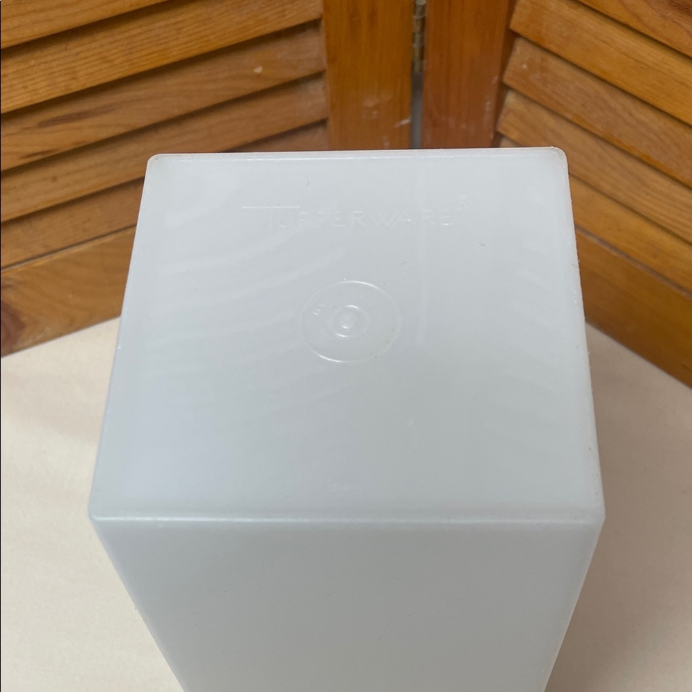Vintage Tupperware Translucent Kitchen Storage Container - Picture 3 of 16